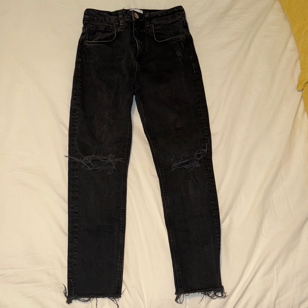 Zara Black Distressed Straight Leg Jeans